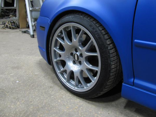 Illustration for article titled For $20,000, Would This R32 Give You Wood?
